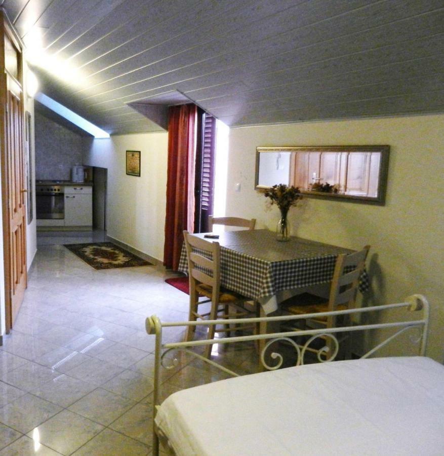 Apartments Jozefina Crikvenica Εξωτερικό φωτογραφία
